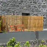 Cá Por Casa Pico-faia *