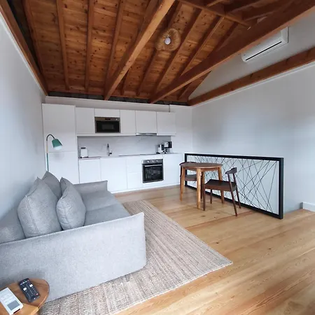 Cá Por Casa Pico-faia Prainha (Sao Roque do Pico)